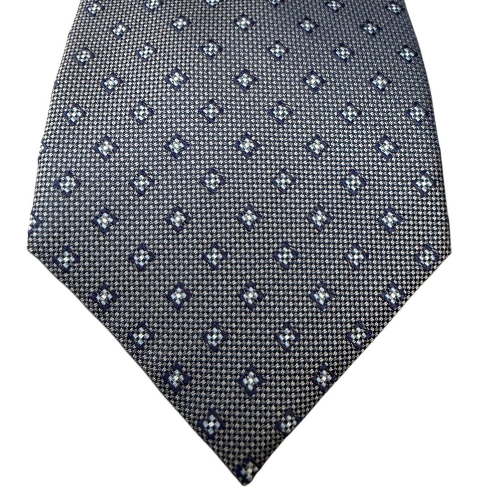 Jos. A. Bank Traveler Stain-Resistant Tie Long Size 61" Blue Micro Dot Pattern - Picture 5 of 13
